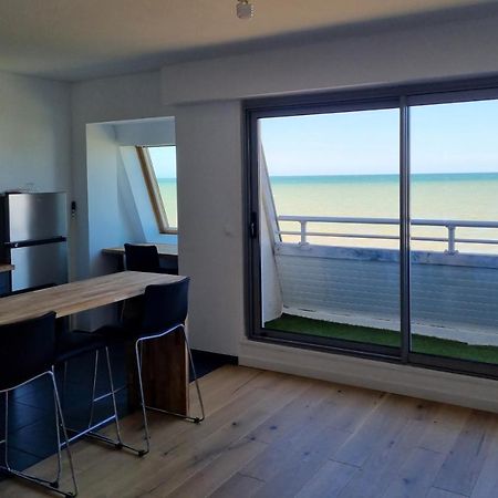 Lion Beach Lion-sur-Mer Exterior foto